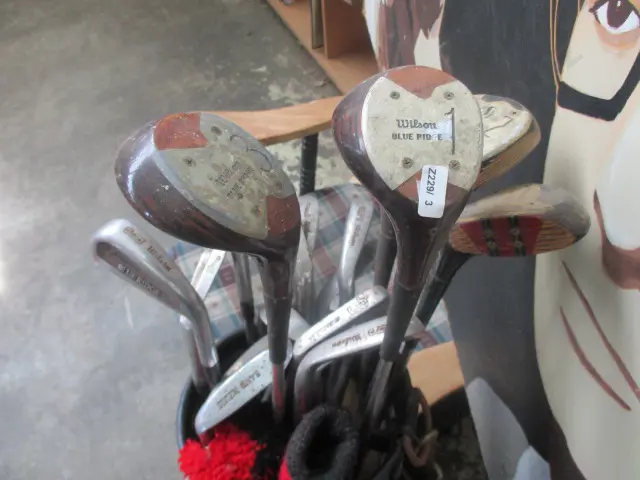 Golf Clubs Image 1++