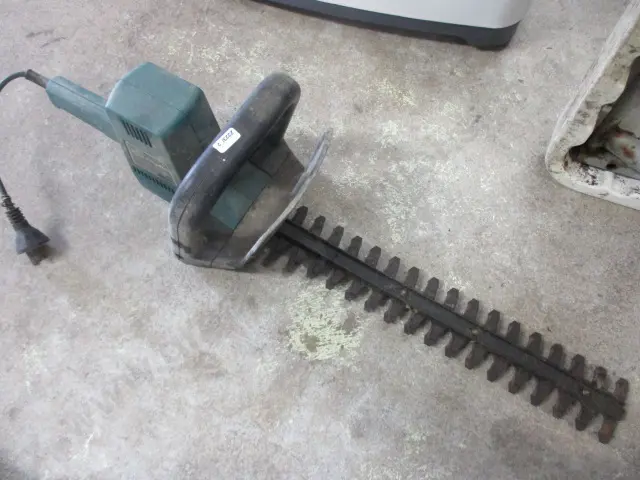 Hedge Cutter Image 1++