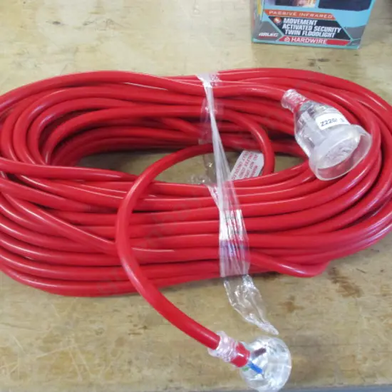 Power Lead