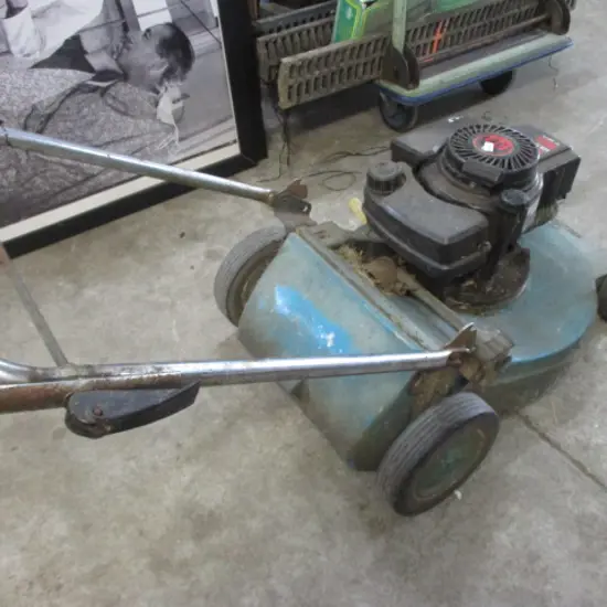 Lawnmower