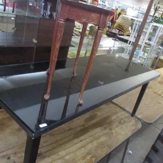 2 Tables