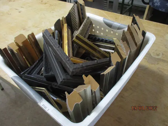 Picture Frame Samples Image 1++
