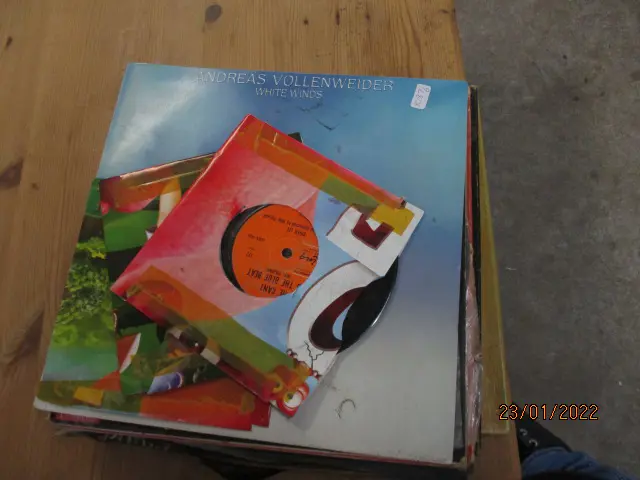 Records Image 1++