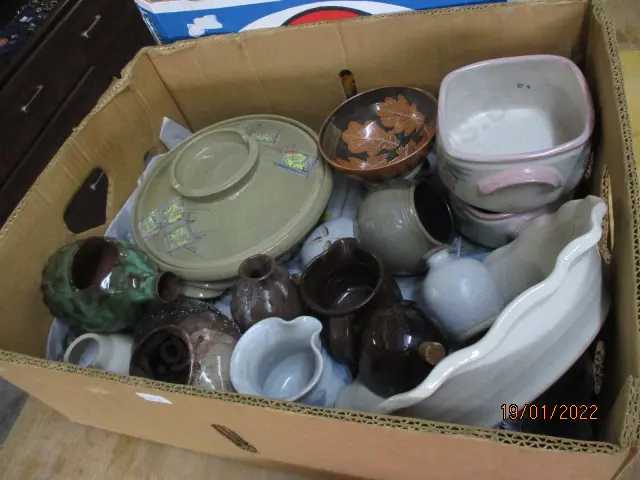 Pottery Image 1++