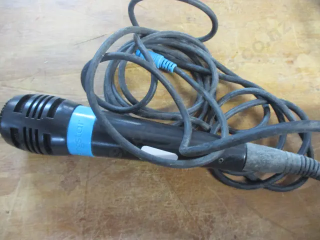 Microphone Image 1++