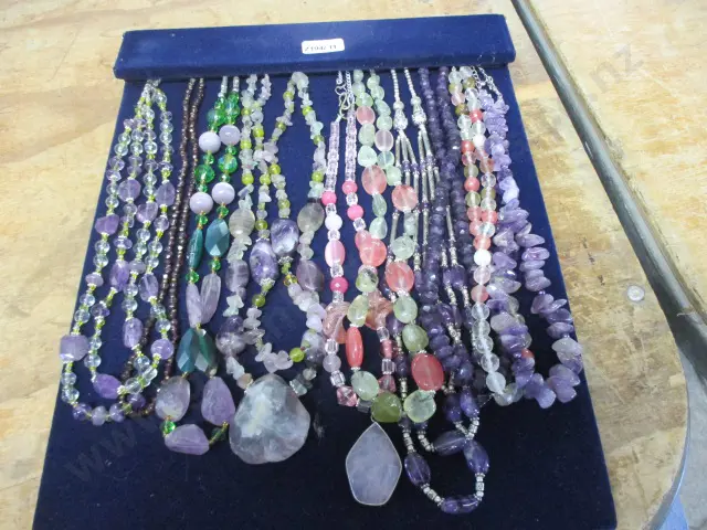 Necklaces Image 1++