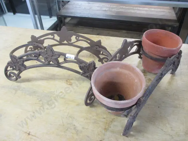 Cast Iron planters Image 1++