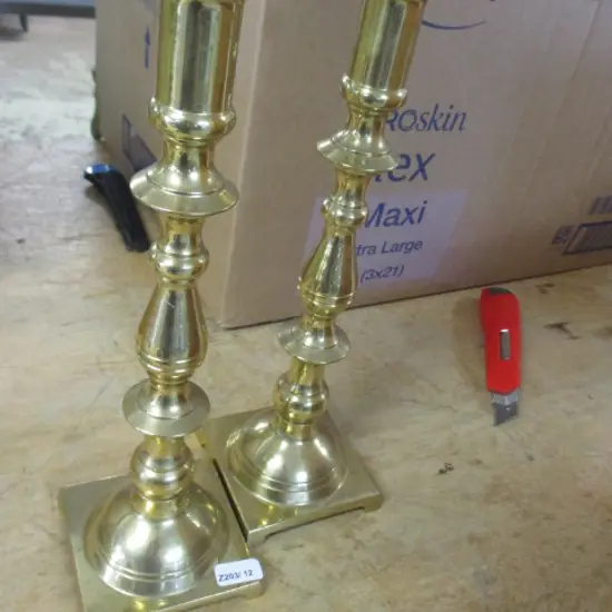 Candlestands