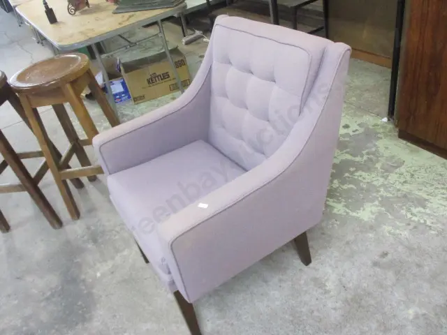 Mid Century Stavic Chair Image 1++