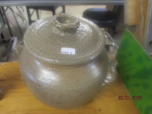 Lidded Crock Image 1++