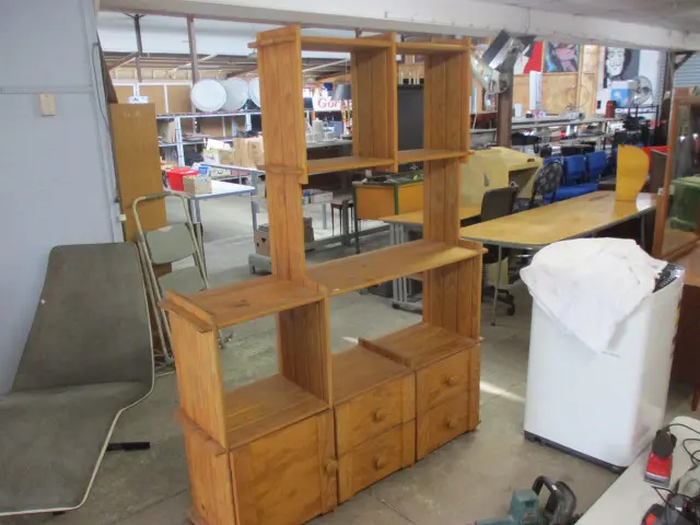Retro Display Shelves Image 1++