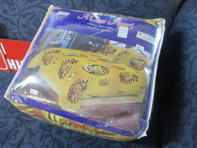 King Bed Cover Image 1++