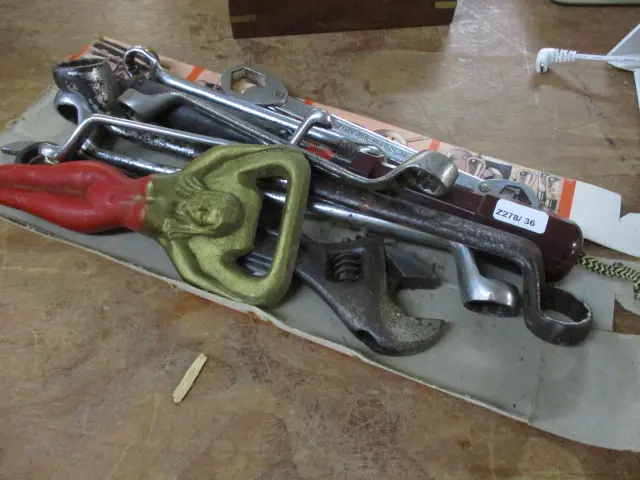 Tools Image 1++