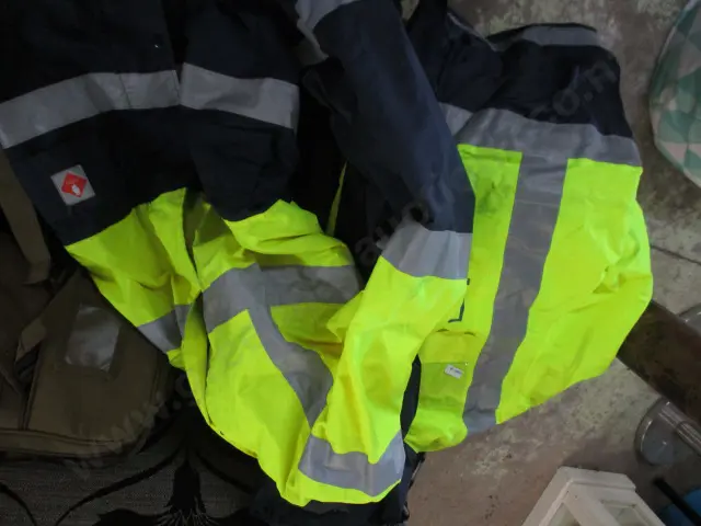 HiViz Jackets Image 1++