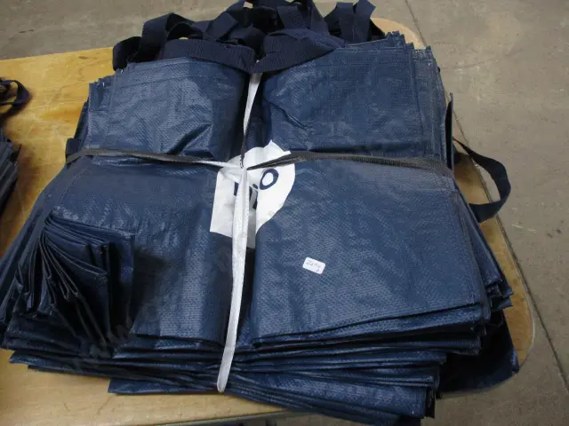 Retail Bags Image 1++