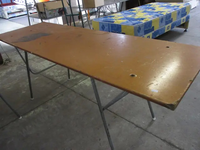 Market Table Image 1++