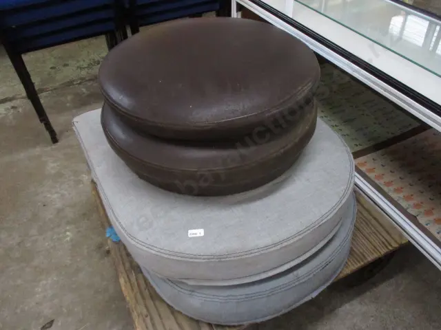 Seat Cushions Image 1++