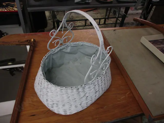 Mini Basket Image 1++