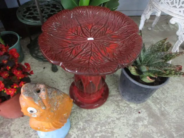 Birdbath Image 1++