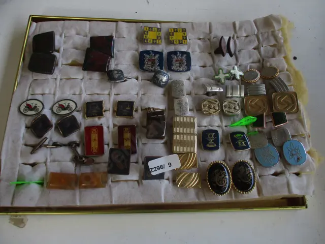 Cuff Links Image 1++