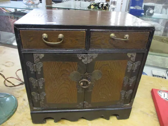 Oriental Cabinet Image 1++