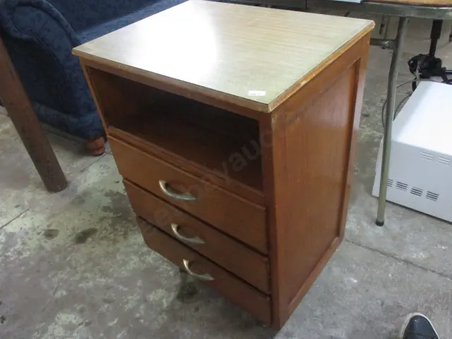 Retro Bedside Cabinet Image 1++