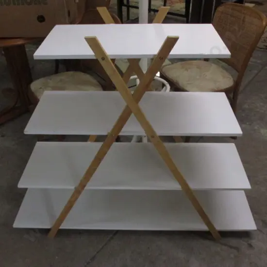 Display Shelf