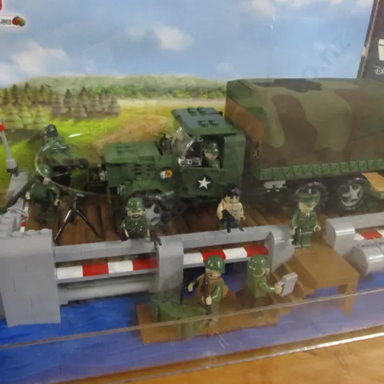 Army Shop Display