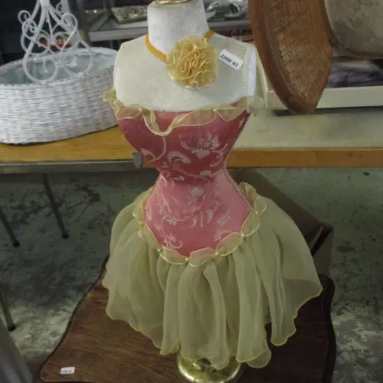 Mini Manequin
