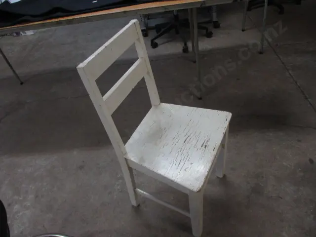 Ols School Chair Image 1++