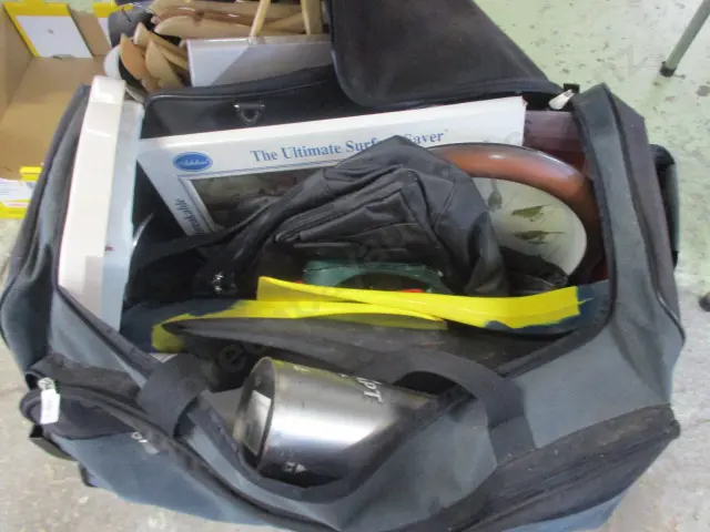Luggage and Contents Image 1++