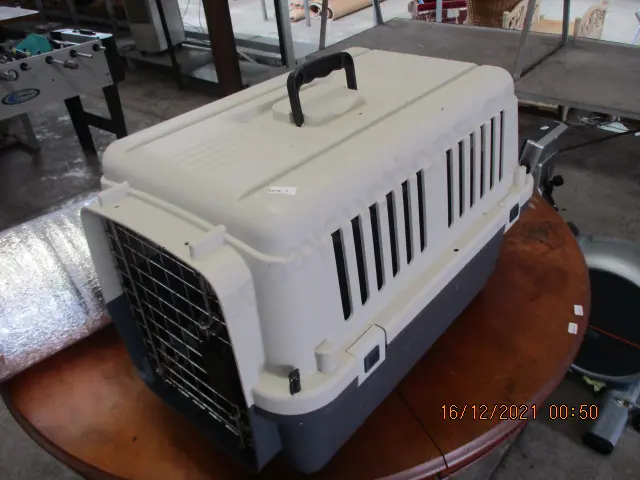 Pet Carrier Image 1++