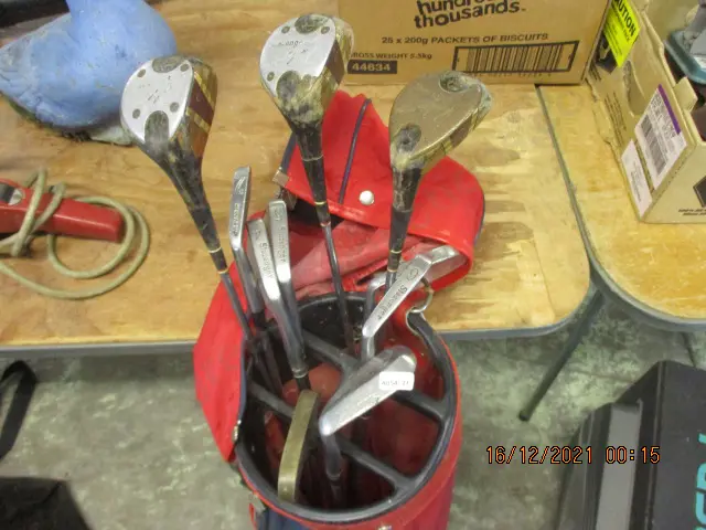 Golf Clubs Image 1++