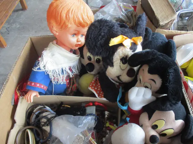 Collectable Toys Image 1++