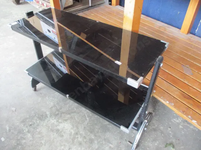 Folding Screen Trolley Image 1++