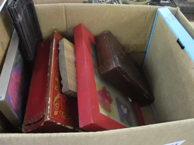 Box Asst Image 1++