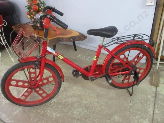 Retro Bike Image 1++