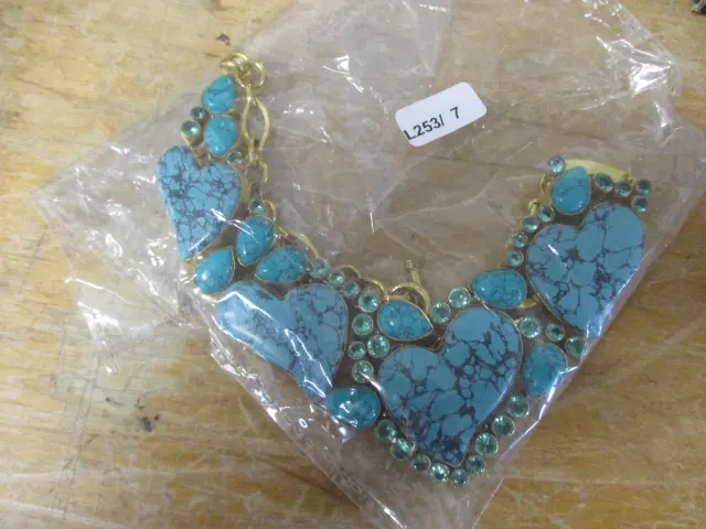 Necklace Image 1++
