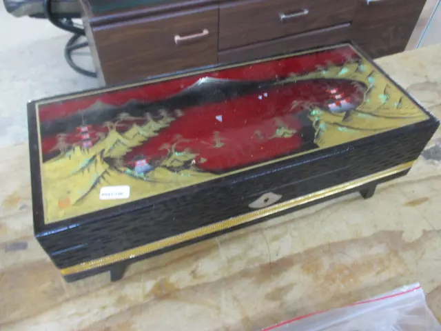 Trinket Box Image 1++