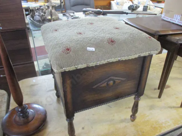 Sewing Box Stool Image 1++