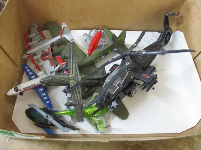 Model Aircraft Image 1++