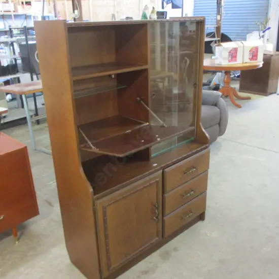 Retro Wall Unit