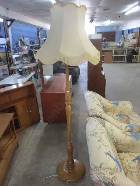 Std Lamp Image 1++