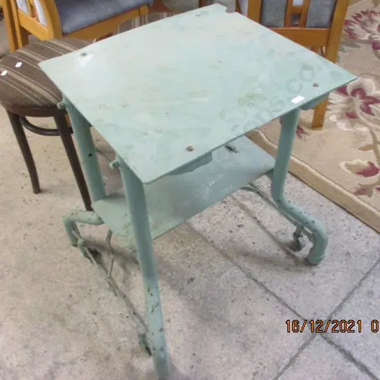 Ind Trolley