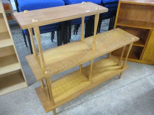 Retro Shelf Image 1++