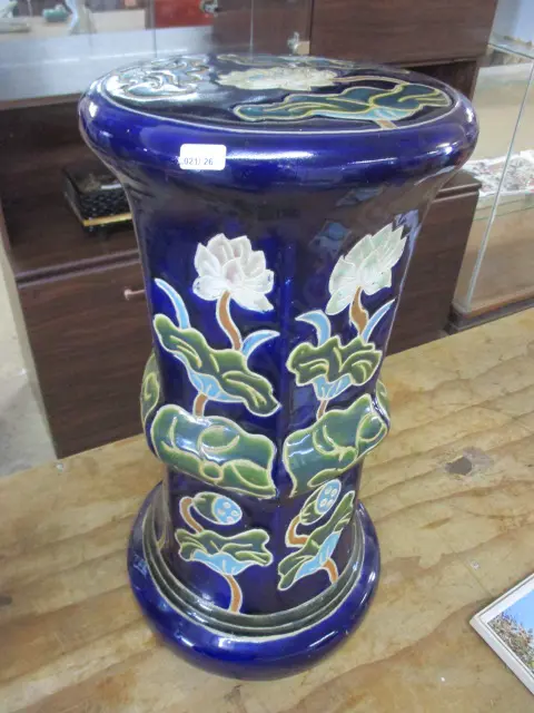 Garden Stool Image 1++