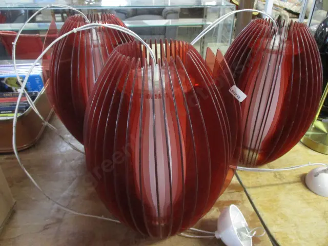 3 Pendant Lights (af) Image 1++