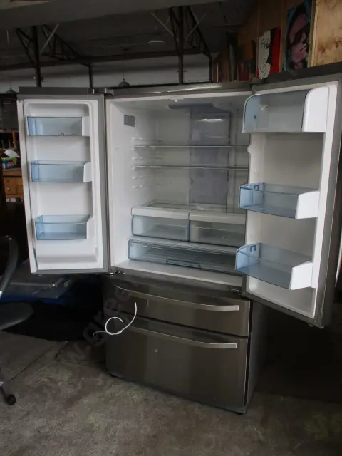 Double Door Fridge Freezer Image 1++