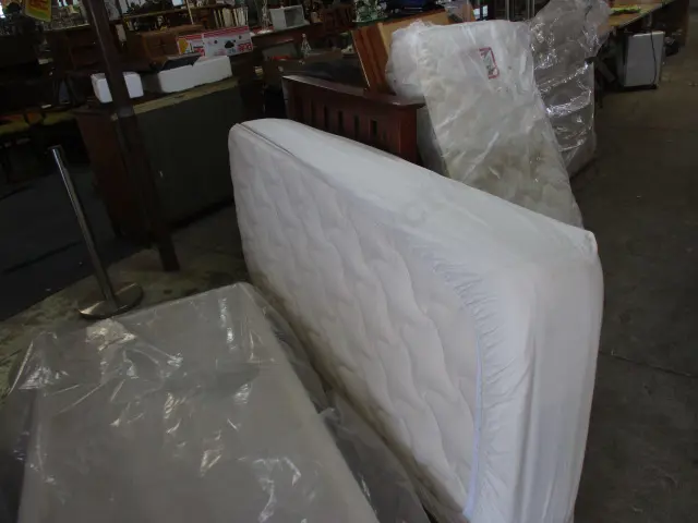 Single bed Image 1++