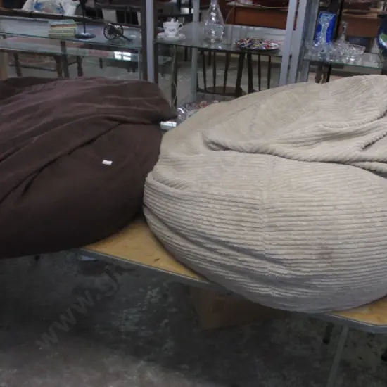 2 Bean Bags